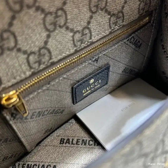 Hyper Peter HOURGLASS GUCCI X BALENCIAGA 0520